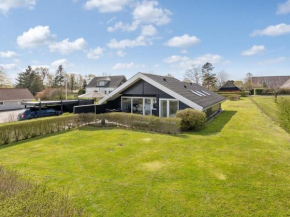 Holiday Home Joannes - 200m from the sea by Interhome, Børkop